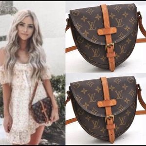 ✨MINI CROSSBODY✨ Auth Louis Vuitton Chantilly PM